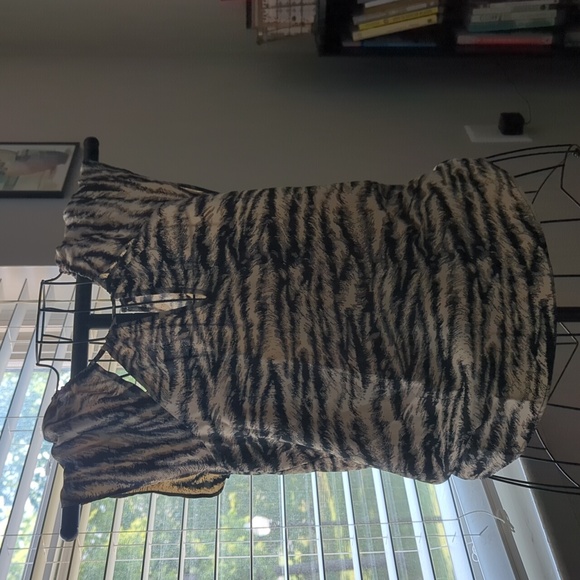 Blouse - Picture 4 of 4